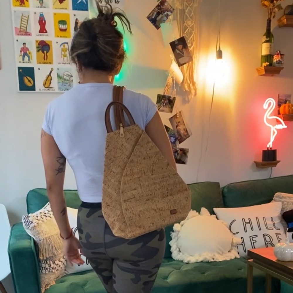 Multi-way backpack cork-like 👝🤎